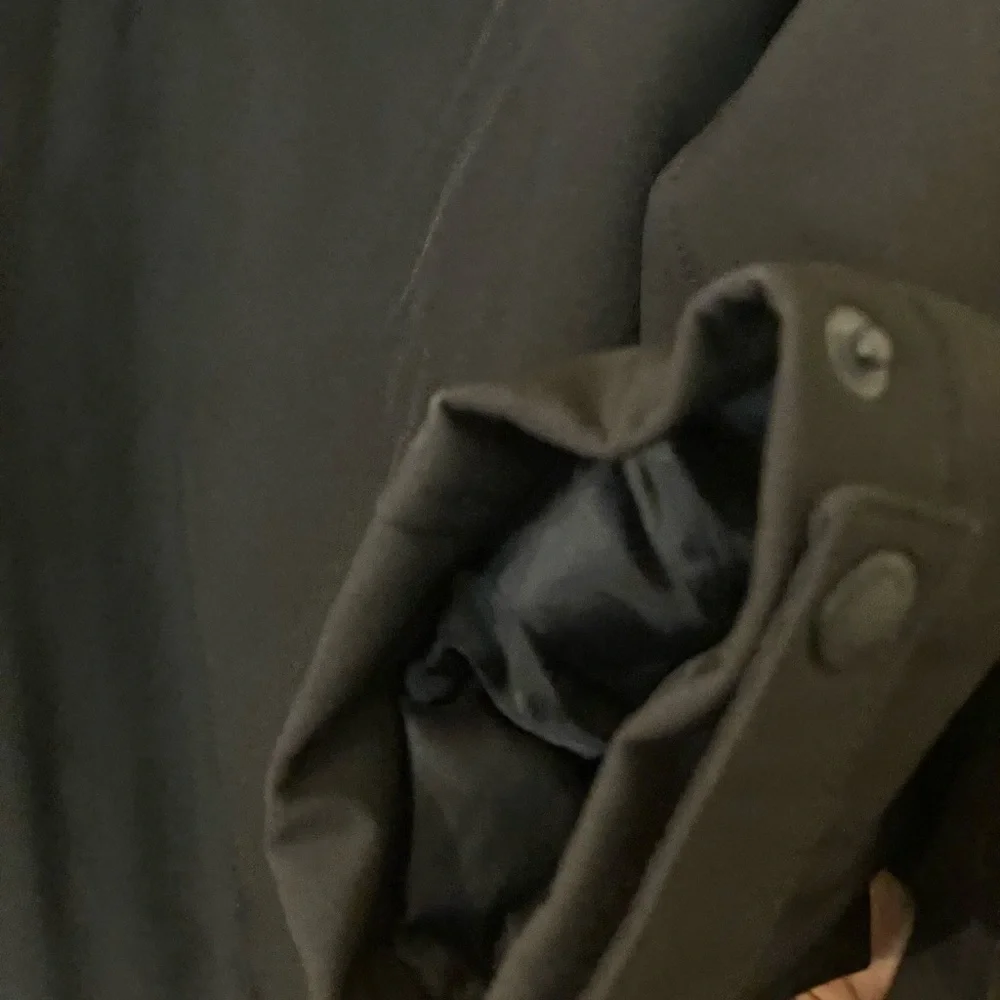 NEW NEVER WORN Black Levi Strauss Co. Coat with inner lining